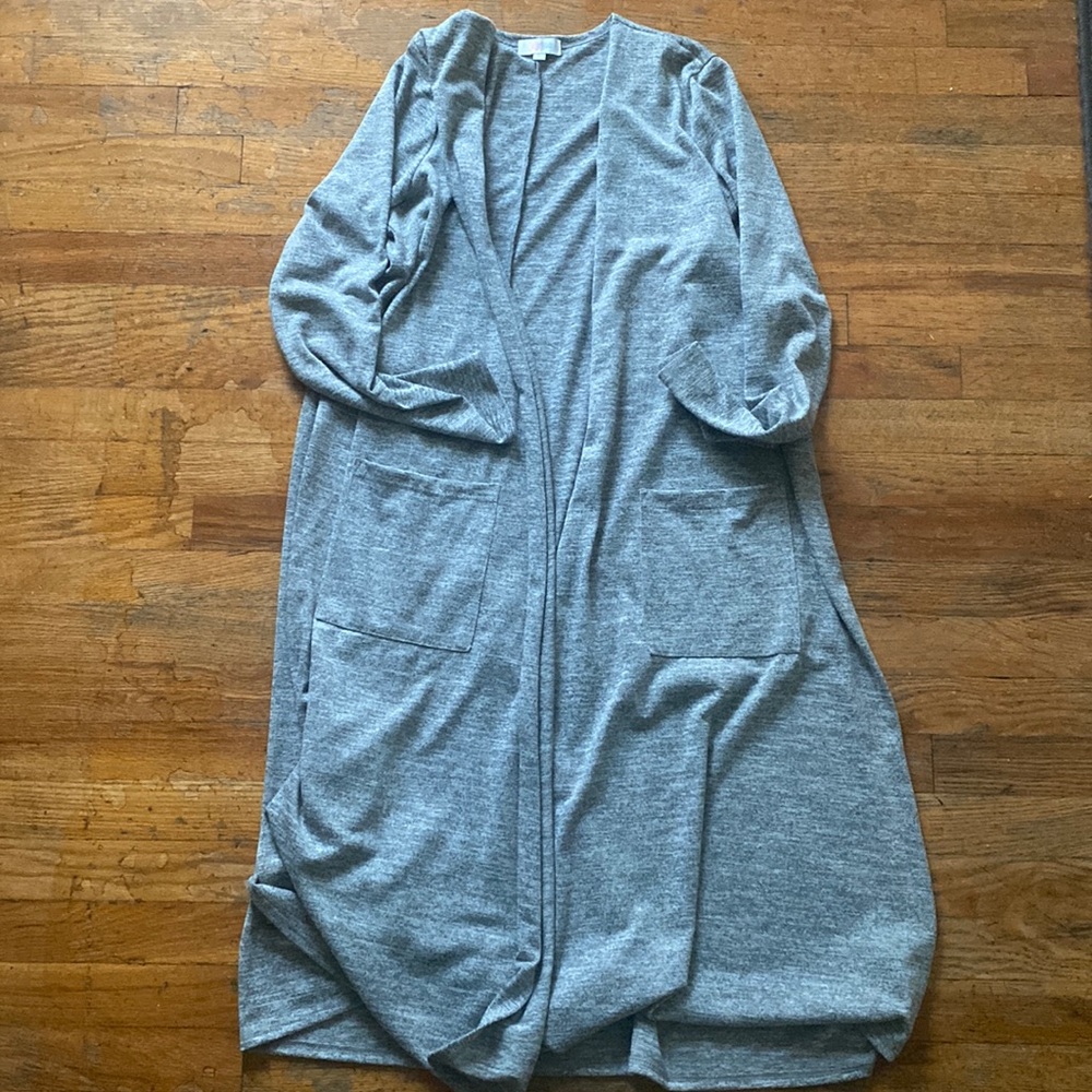 LuLaRoe Gray Sarah Size Large Duster Cardigan